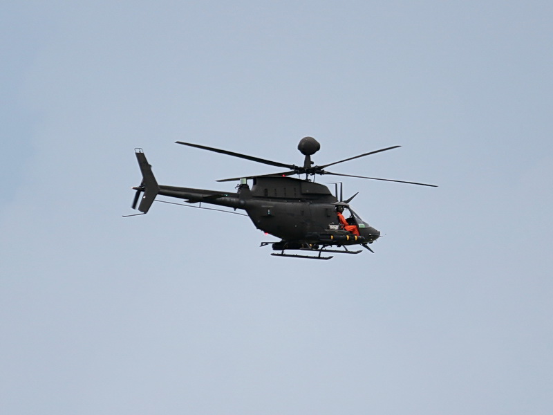 陸軍OH-58D戰搜直升機，圖為參與漢光36號演習甲南海灘三軍聯合反登陸作戰實彈操演的同型直升機 (央廣記者王照坤 攝)