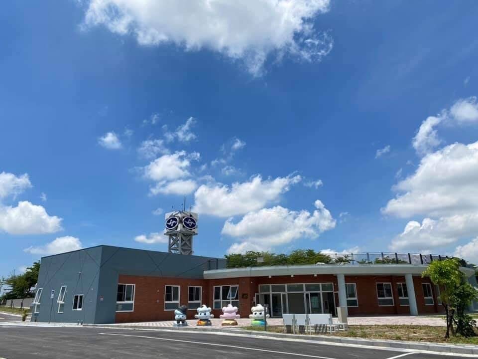 中央氣象局歷時14年，投入新台幣將近2.9億元，終於建置完成「全台鄉鎮自動氣象站網」，總計576座自動觀測站。(氣象局提供)
