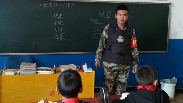 蒙古族人在微博留言，講述學校除蒙語文外，將全部採用漢文授課。(網絡圖片/RFA)