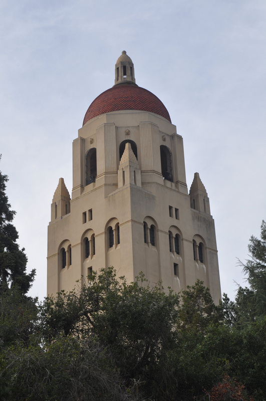 史丹佛大學智庫胡佛研究所（圖）於美西時間30日公布一份報告指出，美國的研究人員與中國軍方有關聯的學術單位過去進行了廣泛合作，潛在地強化中國作為競爭對手的軍事實力。(圖：中央社)