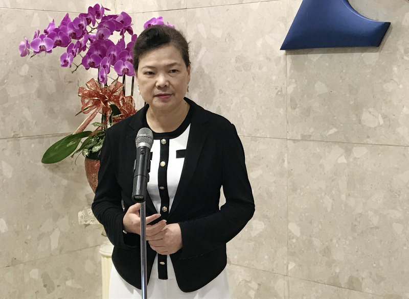 經濟部長王美花13日下午指出，在實質控制力方面，過去會審視董事會成員是否過半，現在還要新增條款，連同公司內部，名稱非董事會，卻有實質決策能力的單位也要納入審查。（圖：中央社）