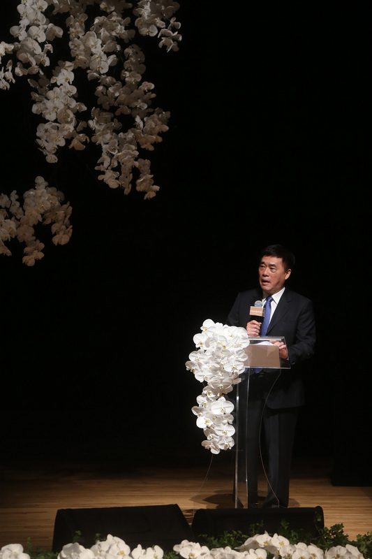 為紀念在今年3月辭世的前行政院長郝柏村，台北市政府23日舉行郝柏村追思紀念會，前台北市長郝龍斌（圖）代表家屬致詞。(圖：中央社)