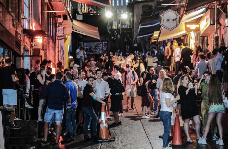 香港中環蘭桂坊（中通社提供）