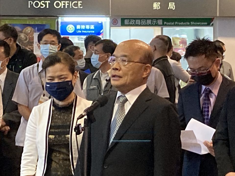 行政院長蘇貞昌(中)。(謝佳興 攝)