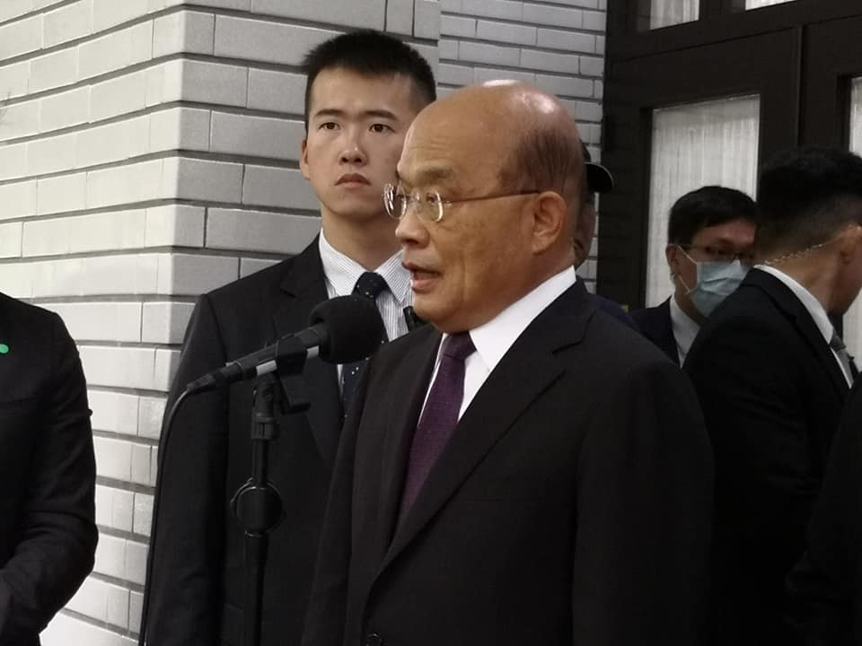 行政院長蘇貞昌到立院進行明年度中央政府總預算案。（劉玉秋攝）