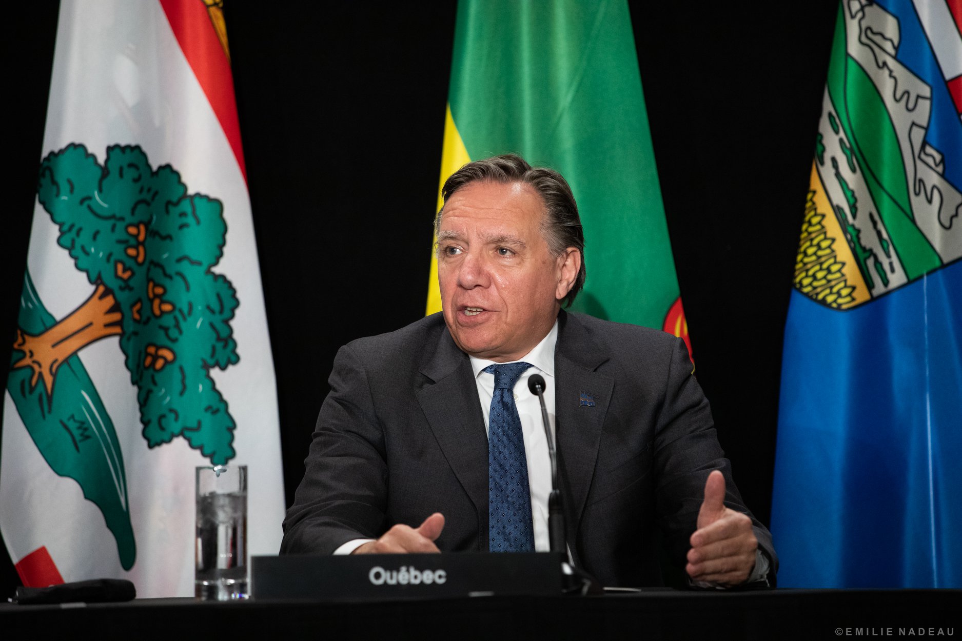 魁北克省長雷哥(Francois Legault)宣布新年宵禁。 (圖:擷取自雷哥推特)