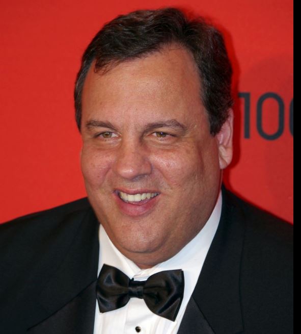 美國紐澤西州前州長克里斯蒂(Chris Christie)3日表示，他進行俗稱武漢肺炎的2019年冠狀病毒疾病(COVID-19)檢測呈陽性，為預防起見，已自行住院。(圖取自維基)
