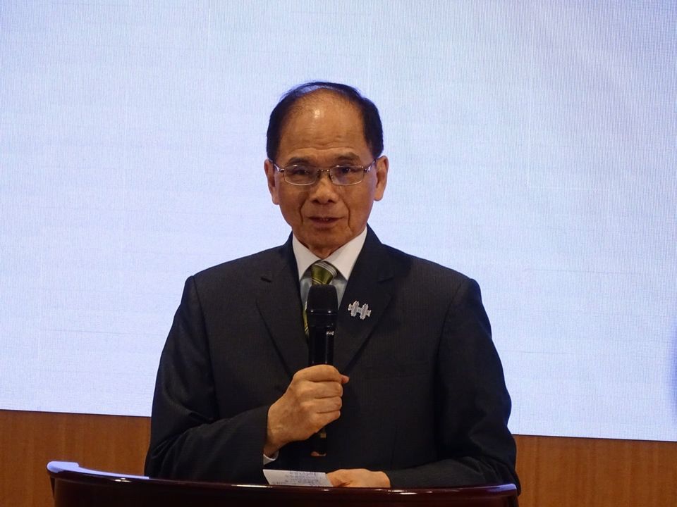 立法院長游錫堃說明今年國慶大會主題與表演陣容。（劉玉秋攝）