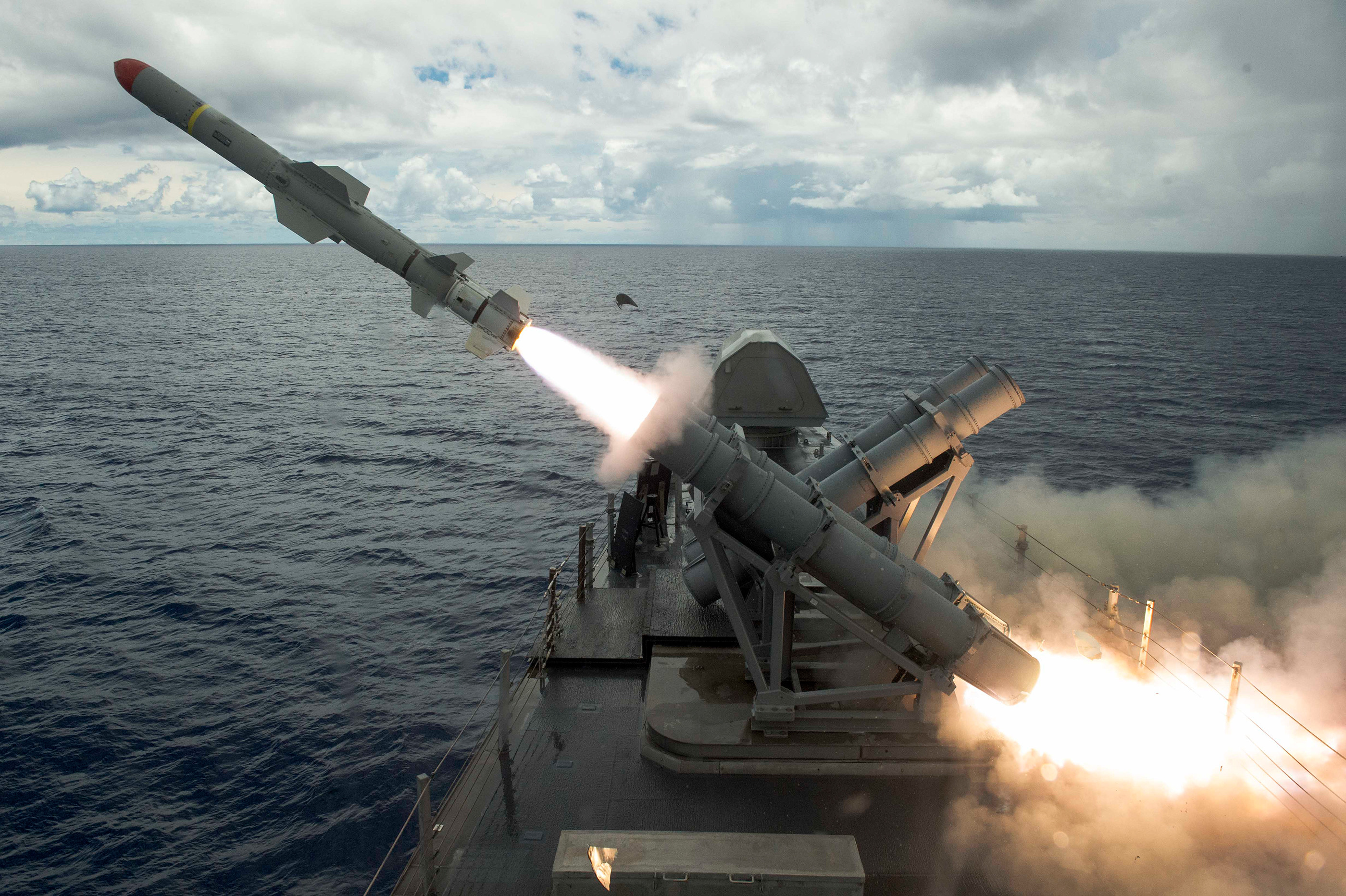 國防預算應佔GDP多少％？M1A2T、魚叉陸續加入防衛陣容、日自衛隊漣號艦航經台海 episode artwork