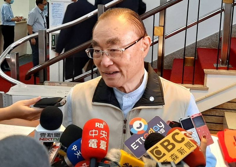 退輔會主委馮世寬22日表示，銅像放在那邊不會講話、不會走路，也沒有人去膜拜，若拿走了，台灣歷史上就少了一個見證。（資料照/劉玉秋 攝）