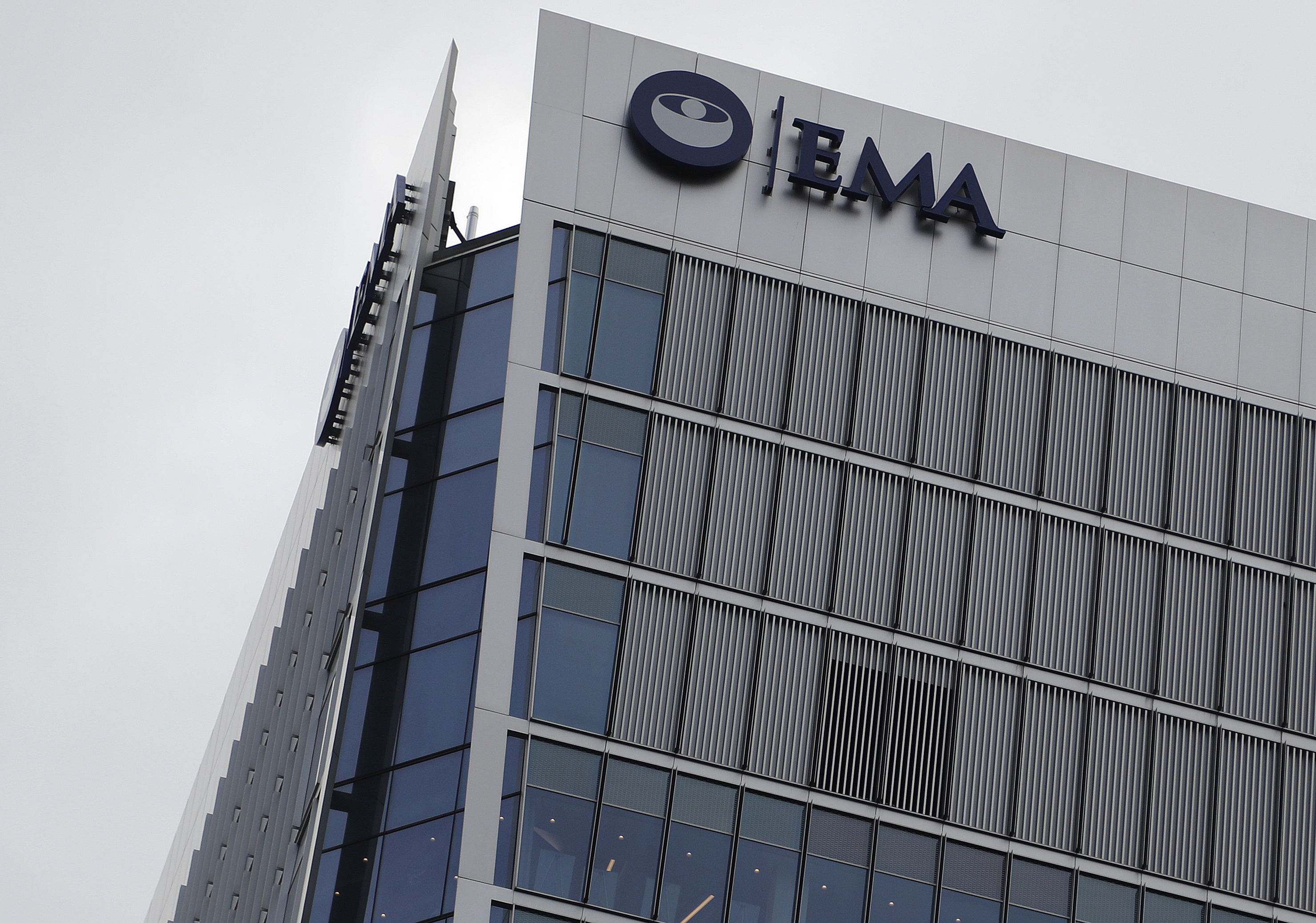 輝瑞與BioNTech已向歐盟藥品管理局(European Medicines Agency，EMA)申請疫苗的緊急使用授權。 (AP/達志影像)