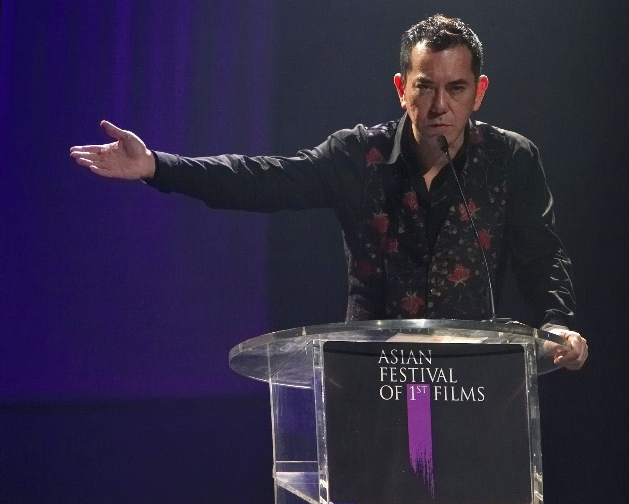 香港導演邱禮濤憑藉了和黃秋生(上)合作的「變態三部曲」，榮升為Cult片之王。黃秋生當年更以《人肉叉燒包》獲得香港電影金像獎的最佳男主角。圖為黃秋生出席亞洲電影節活動。(資料照片/路透社/達志影像)