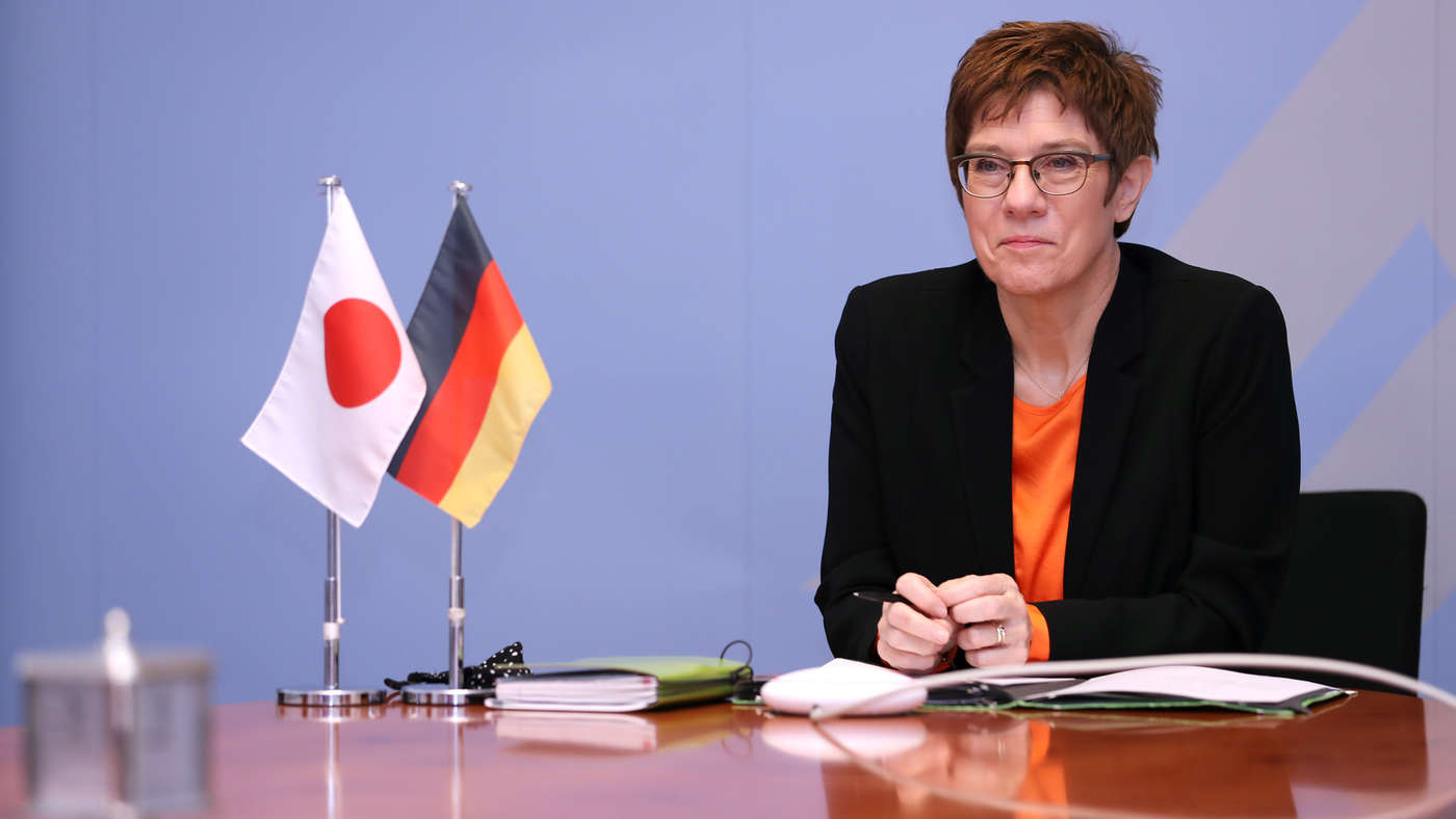 德國國防部長康坎鮑爾(Annegret Kramp-Karrenbauer)與日本防衛大臣岸信夫可望於4月中舉辦2+2會談。(德國國防部官網)