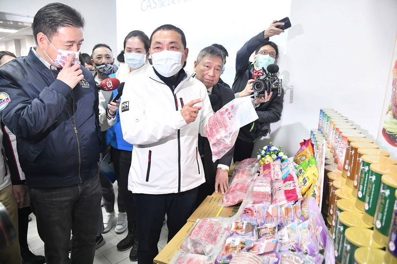 新北市長侯友宜4日表示，他當了一輩子的公務員，知道分寸在哪裡。(圖：中央社)