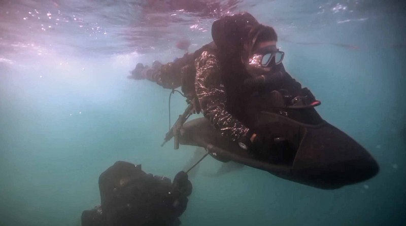 外傳海軍陸戰隊兩棲偵搜大隊水中爆破中隊(圖)將於明年初裁撤，國防部4日表示，為因應未來戰力規劃，將整併部份單位，不是裁撤。(圖：中央社)