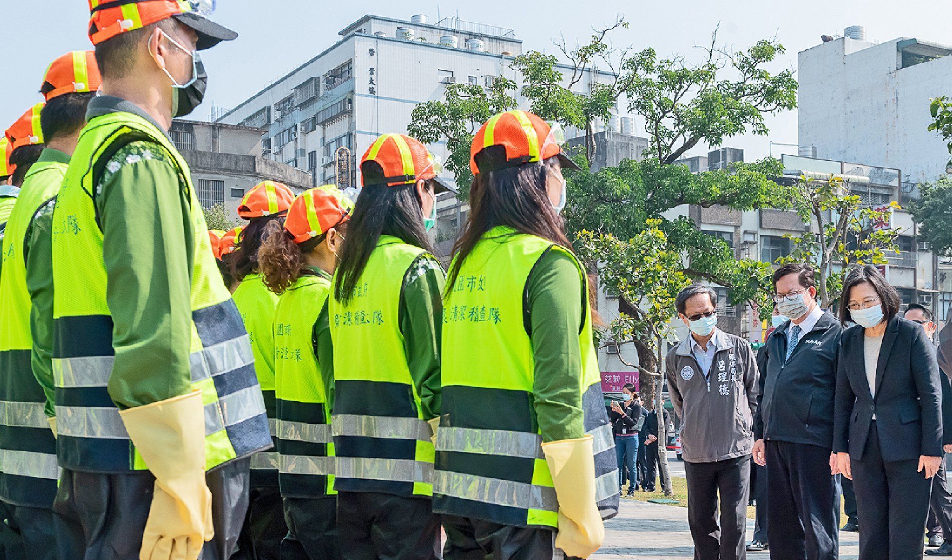蔡總統感謝部桃前進指揮所達成任務，解除危機。(蔡英文臉書)