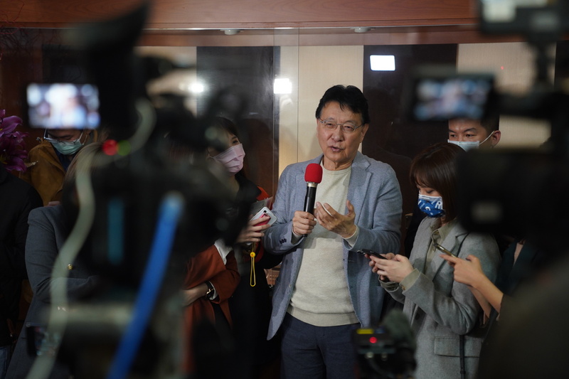 國民黨17日宣布，增聘中廣董事長趙少康(中) 為中央評議委員。(資料照片/中央社)