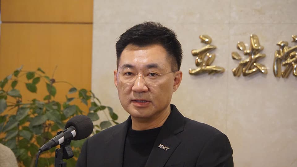 國民黨立委江啟臣10日在立法院質詢時質疑酒駕致人於死刑責仍過輕，並表示他將提案沒收酒駕者的車輛。(資料照/劉玉秋 攝)