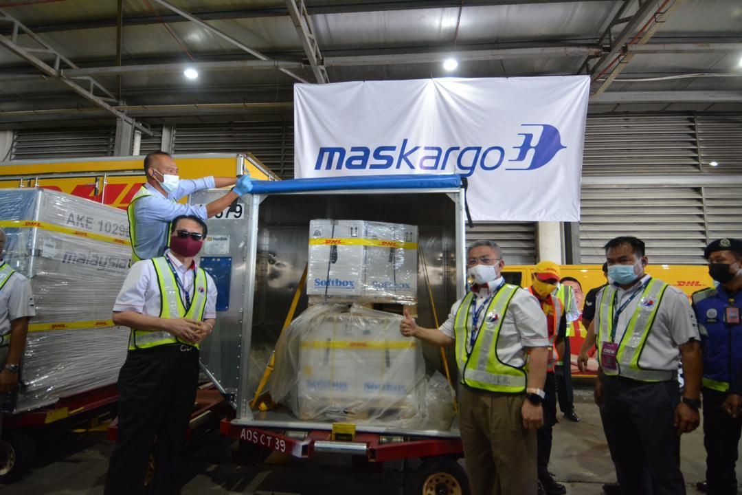 首批輝瑞疫苗到手，馬來西亞接種計畫24日啟動。 (圖:大馬衛生部)