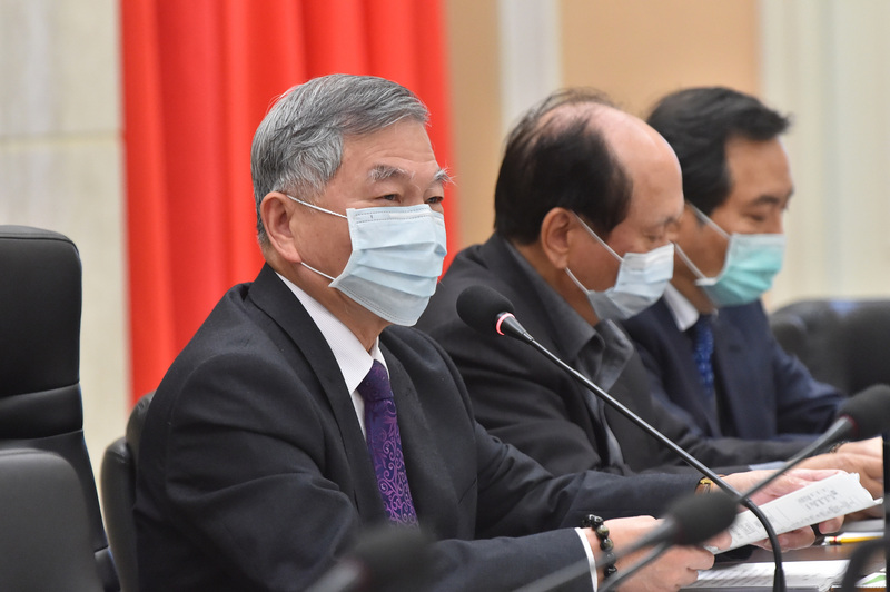 行政院副院長沈榮津12日召開「穩定物價小組」會議。(圖：中央社)