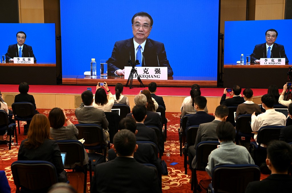 中國人大閉幕後國務院總理李克強召開記者會。 (AFP)