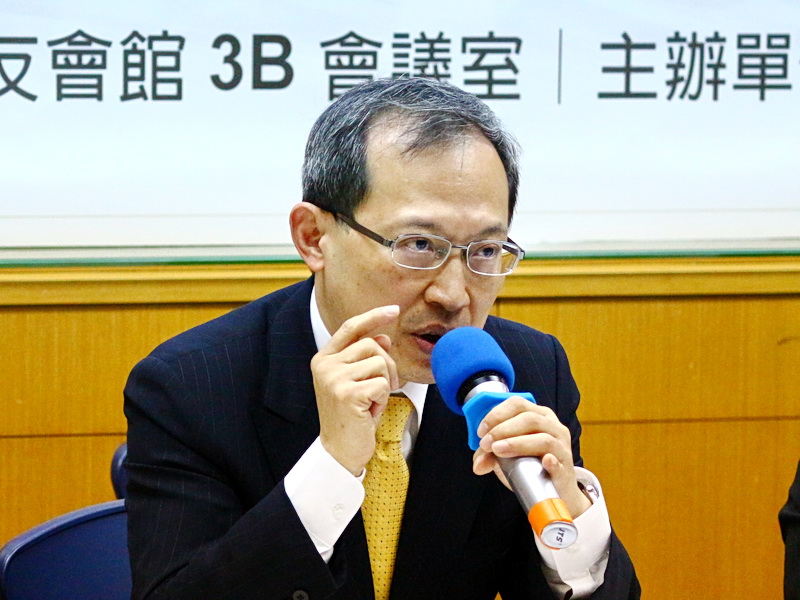 兩岸政策協會理事長譚耀南15日表示，台灣接下來應關注的是國際社會對於香港變更選制後的態度及做法 (央廣記者王照坤 攝)