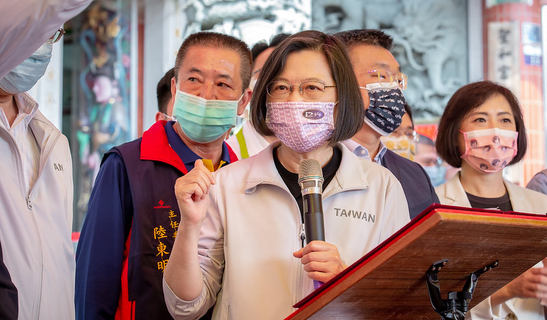 蔡英文總統20日表示，現在是台灣人對未來的信心最強時刻，希望大家團結、努力，共同克服未來挑戰與困難，「我們一起打拚，拚出亞洲第一」。(圖：總統府Flickr)