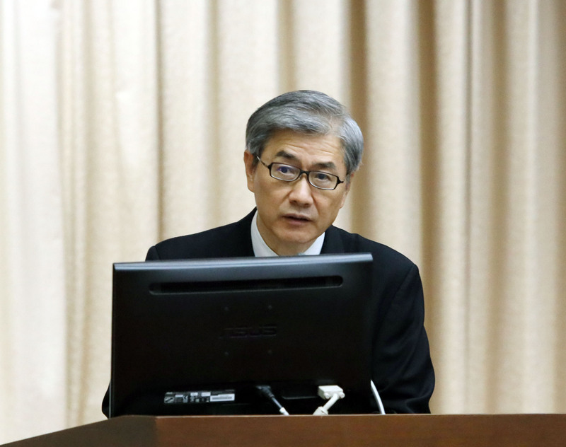 KY公司接連引發爭議，金管會主委黃天牧22日在立法院表示，會從個案中歸納通則，精進對會計師、券商等各方面監理，KY公司今年第2季財報就須經過會計師查核簽證。 (圖：中央社)