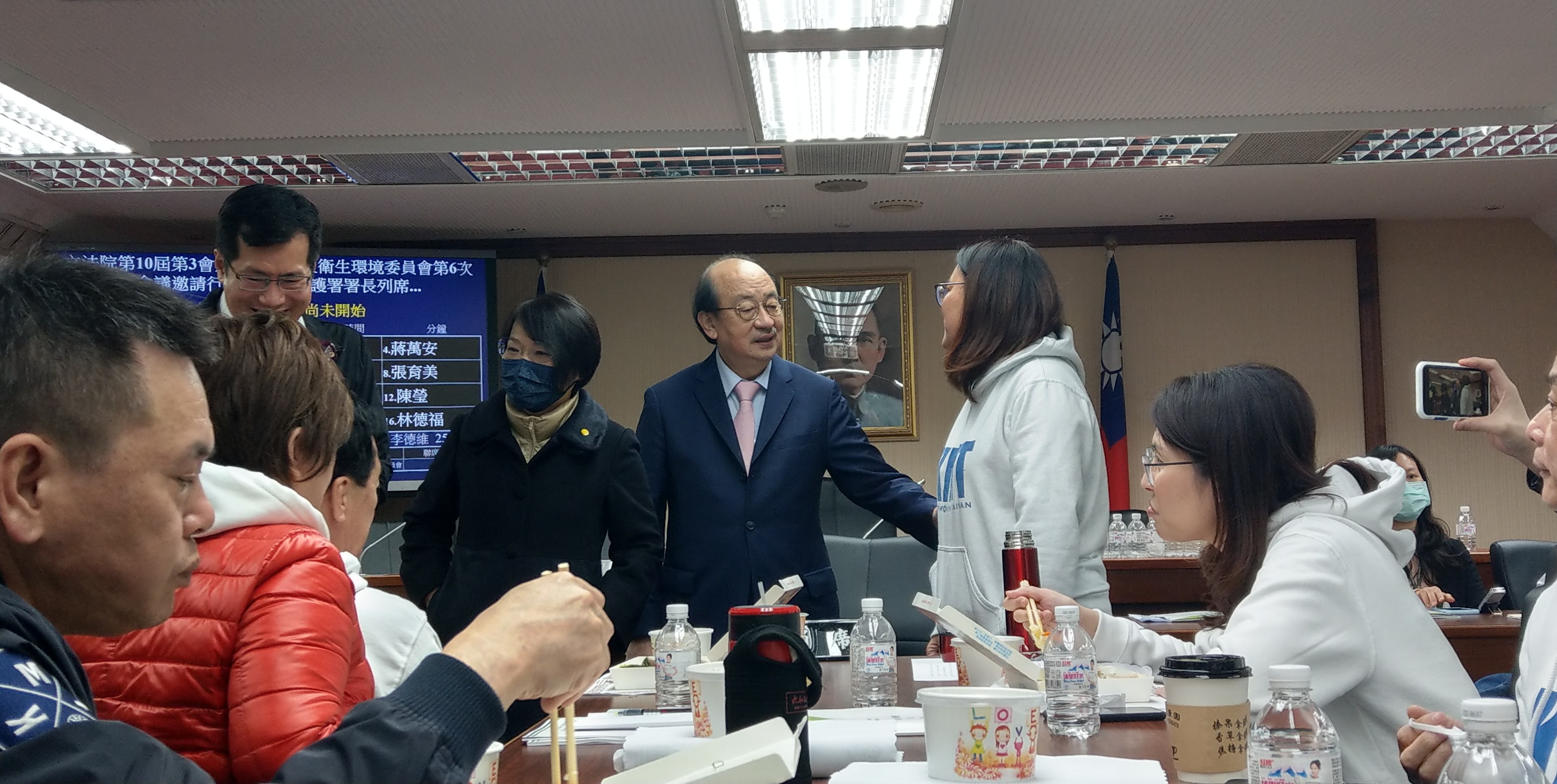 朝野協商後決議，照案通過成立疫苗採購調閱小組，成立時間待協商後決定。(劉品希 攝)