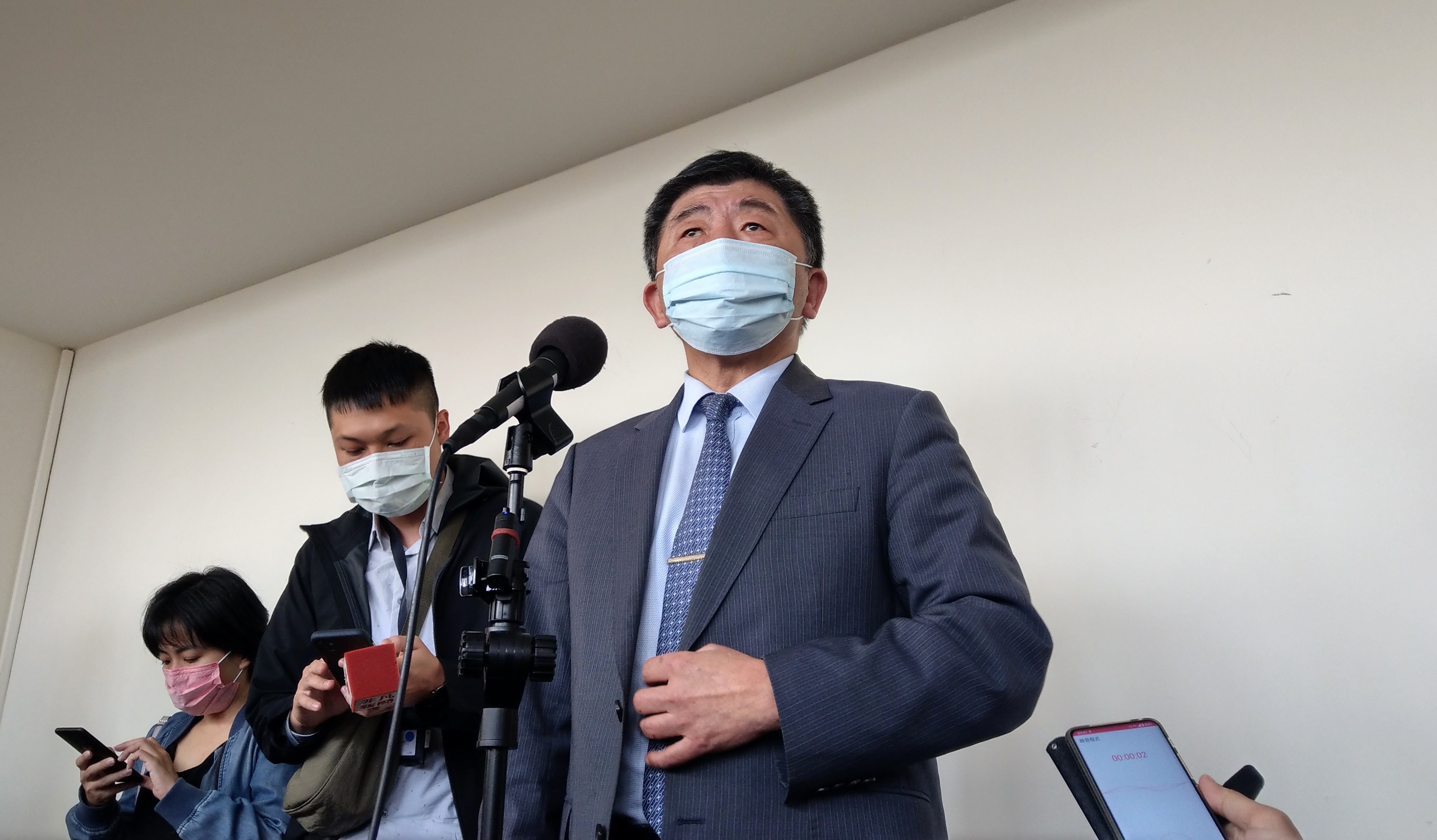 陳時中31日表示，下週將開放所有醫護人員施打疫苗。(劉品希 攝)