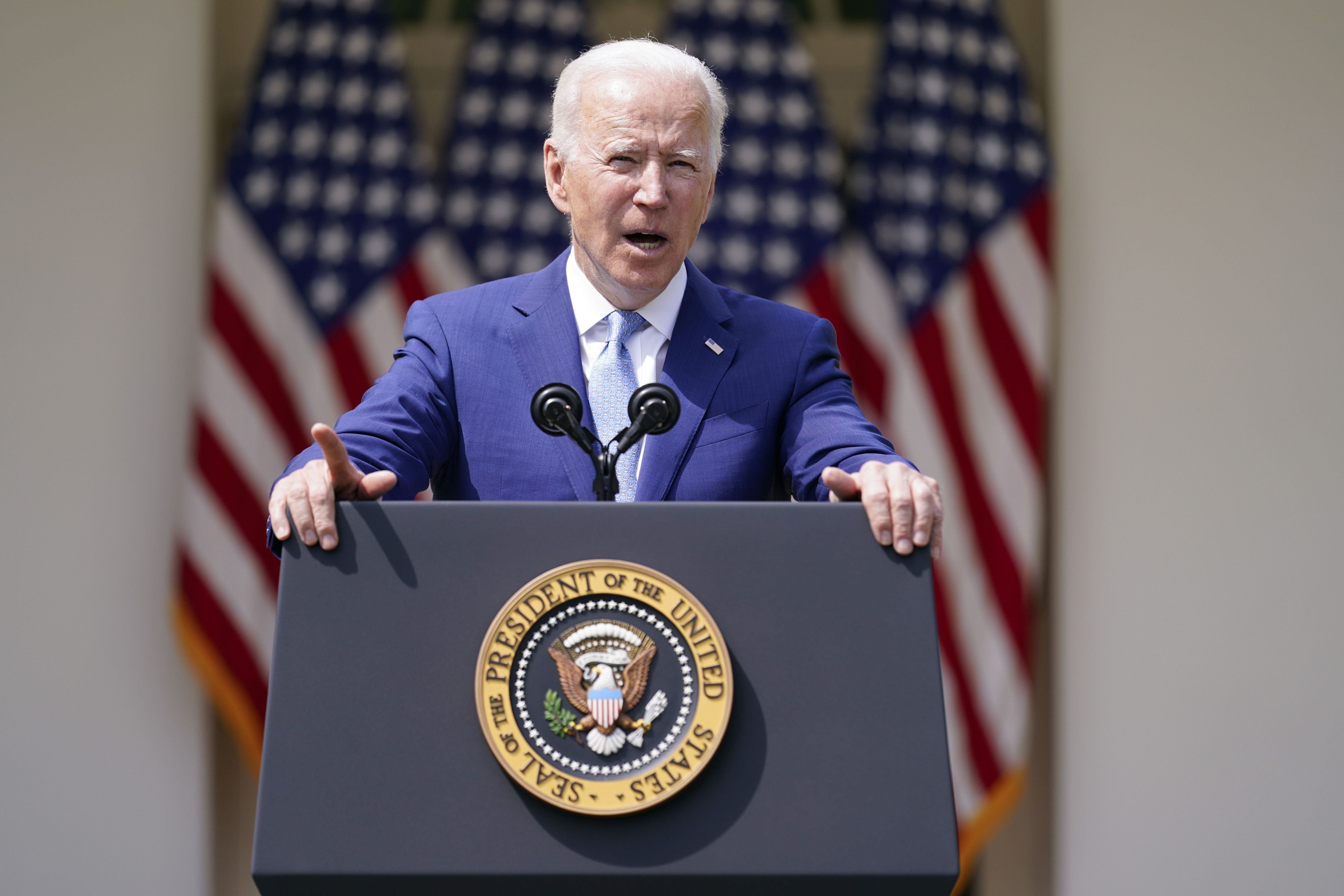 美國總統拜登(Joe Biden) 8日在白宮宣布打擊槍枝暴力的限制措施。(美聯社/達志影像)