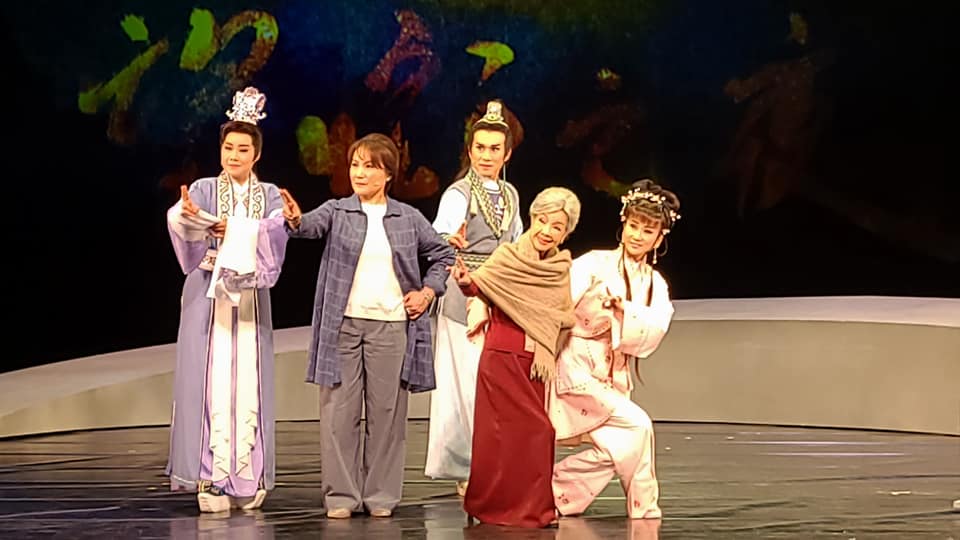 薪傳歌仔戲劇團「望鄉之夜」主要演員，左起江亭瑩、趙美齡、古翊汎、廖瓊枝、張孟逸。(江昭倫 攝)