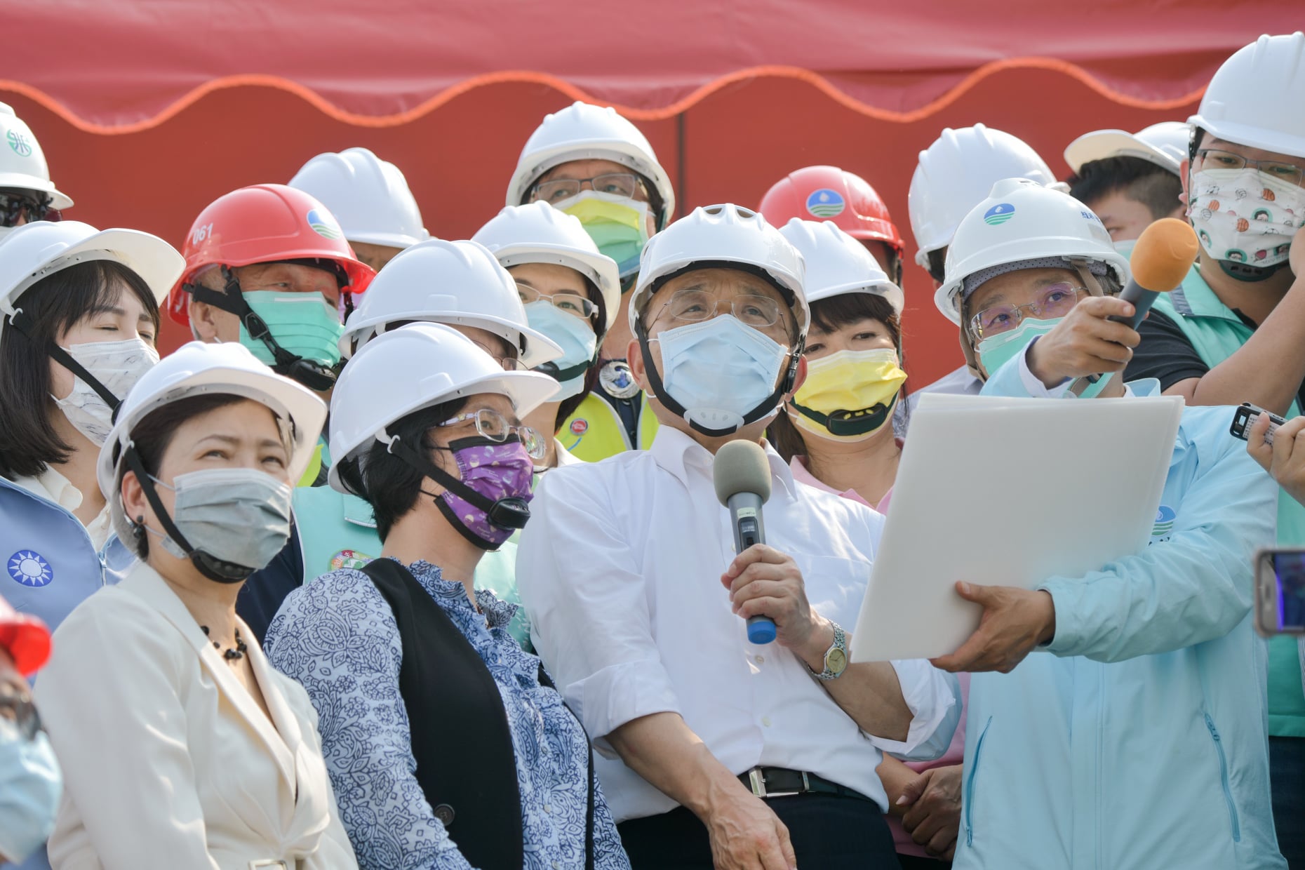 行政院長蘇貞昌20日表示，目前抗旱中心並沒有「供四停三」的規劃。(行政院提供)