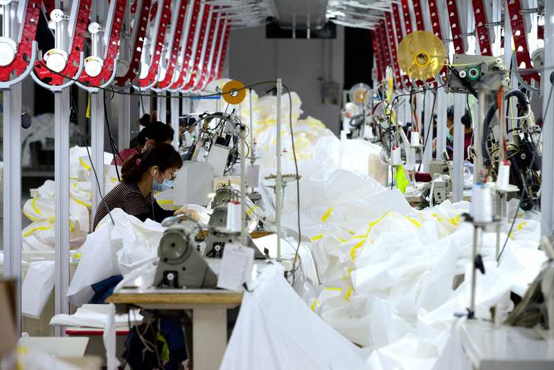 中國採購經理人指數(PMI)從4月份的47.4小幅上升至49.6。（中新社提供） (資料照／中央社)