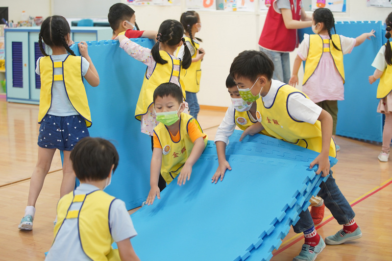 嬰幼兒染疫無症狀比例高。 (資料照/中央社)