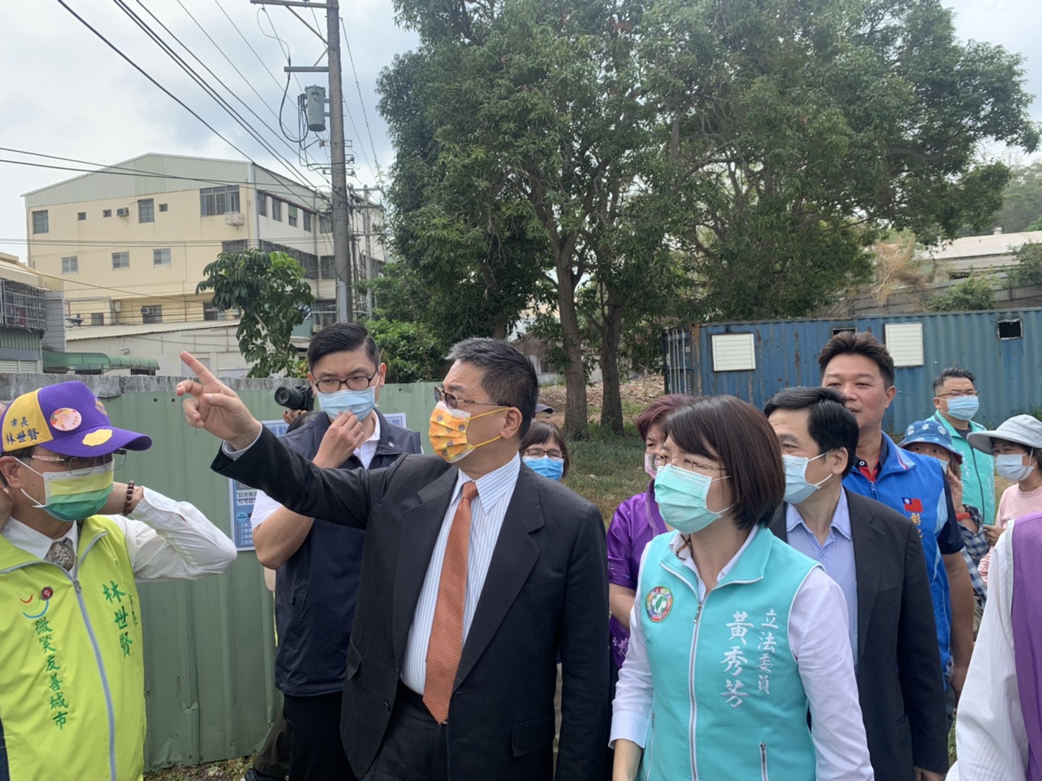 內政部長徐國勇27日前往彰化社宅預定地勘查。(內政部提供)
