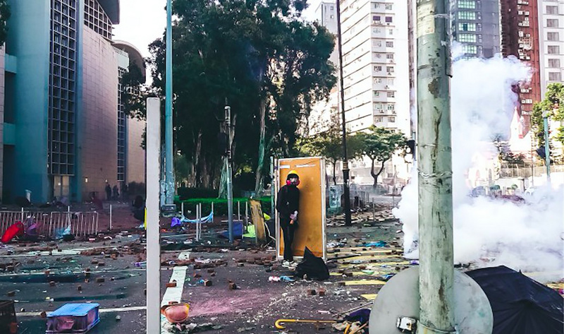 以香港示威運動為主軸的紀錄片「理大圍城」，紀錄著反送中運動最激烈的時刻。（台灣國際紀錄片影展提供） (圖：中央社)