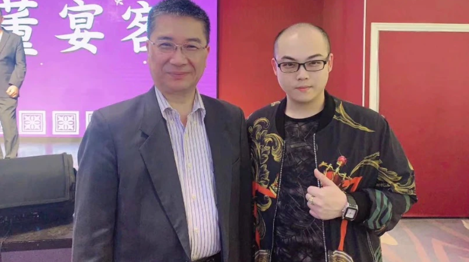 趙介佑和內政部長徐國勇過去曾經合照。(圖：翻攝趙介佑臉書)