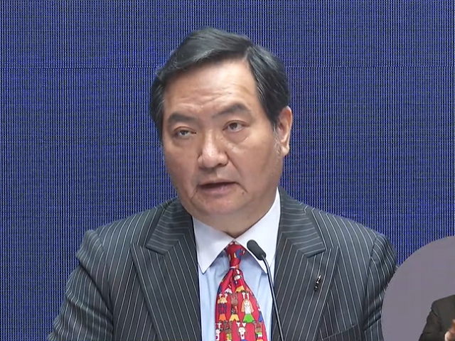 行政院發言人羅秉成6日表示，可能因為溝通時間不夠充分，工會或台鐵員工對草案理解不夠，請交通部加強論述。(圖擷自YouTube)