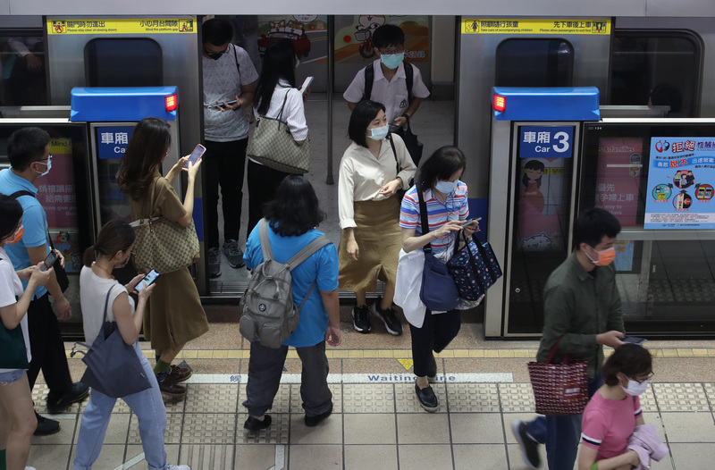 根據北捷16日統計，15日總運量約為59萬人次，較8日總運量約159萬人次大減百萬人次。 (圖：中央社)