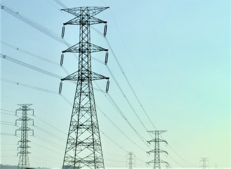 限電2次後今又亮供電黃燈。示意圖。圖:沈聰榮攝