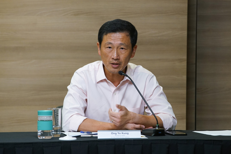 新加坡衛生部長王乙康18日表示，星國將延長2劑COVID-19疫苗接種間隔時間，讓更多人至少能先打一劑，增加保護力。（新加坡通訊及新聞部提供） (圖：中央社)