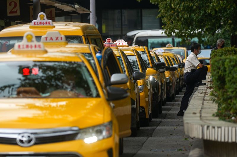 圖為台北車站排班計程車。 (圖：中央社)