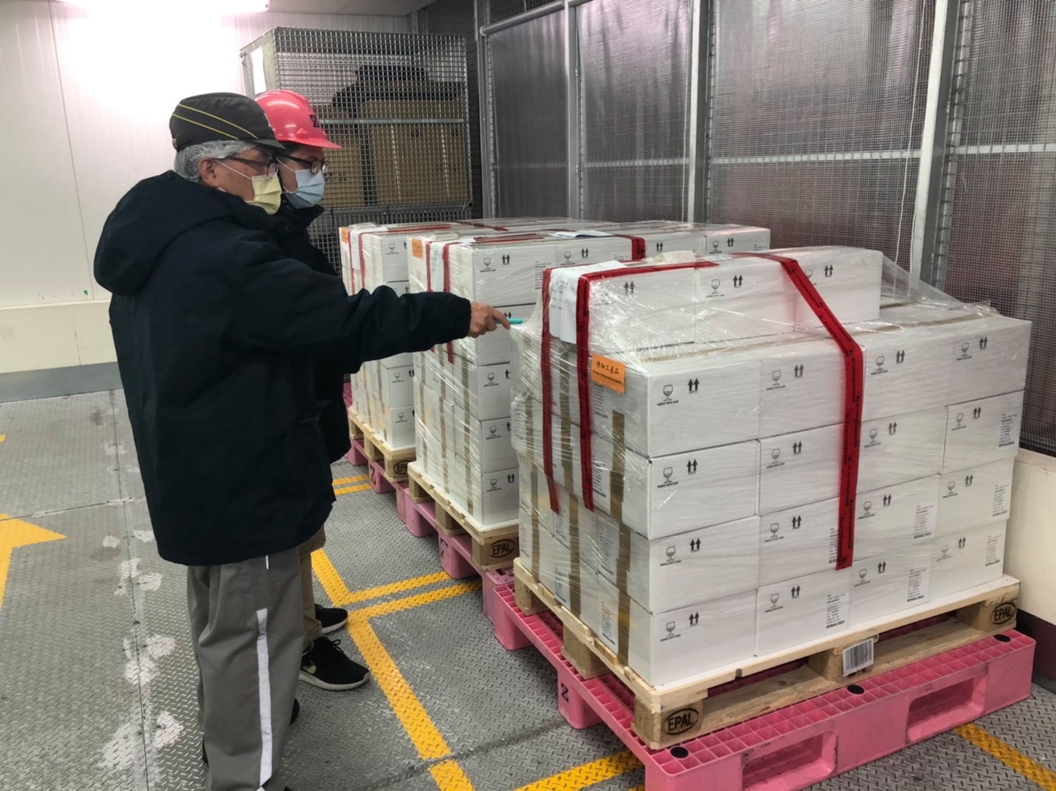 新一批AZ疫苗26日已經開始配送。（蔡英文臉書）