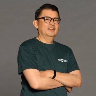 菲律賓總統顧問康謝普遜(Joey Concepcion)1日表示，泰國生物科技公司承諾交貨給菲國的第一批由該公司製造的英國阿斯特捷利康(AstraZeneca，以下簡稱AZ)2019年冠狀病毒疾病(COVID-19)，將延遲數個星期並且承諾的數量也減少。(圖:康謝普遜推特)