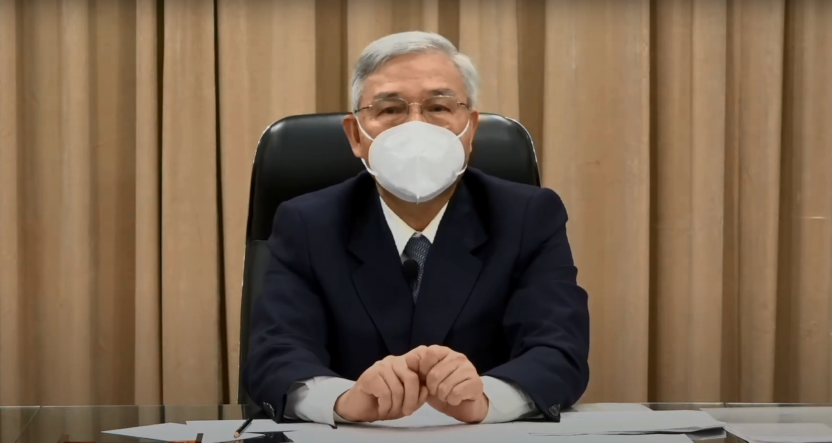疫情升溫，衝擊不少內需產業，不過央行降息是否有空間？央行總裁楊金龍表示，6月17日理監事會議會進一步討論。(圖擷自央行直播)