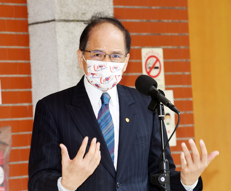 立法院長游錫堃7日中午召開全院談話會，通過朝野黨團的協商結論，自7日召開為期兩週的臨時會。(圖：中央社)