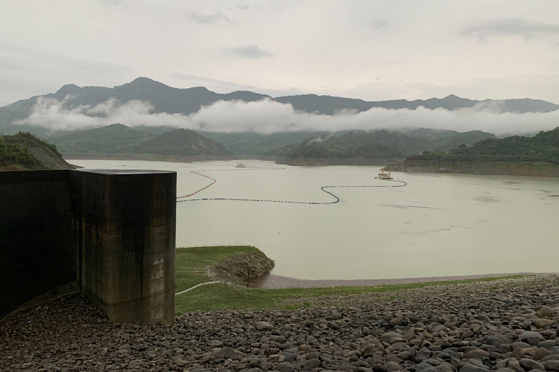 中南部8日下午出現陣雨，水庫集水區也有雨勢，台南3大水庫都得到甘霖挹注；圖為曾文水庫。(南區水資源局提供)(圖：中央社)