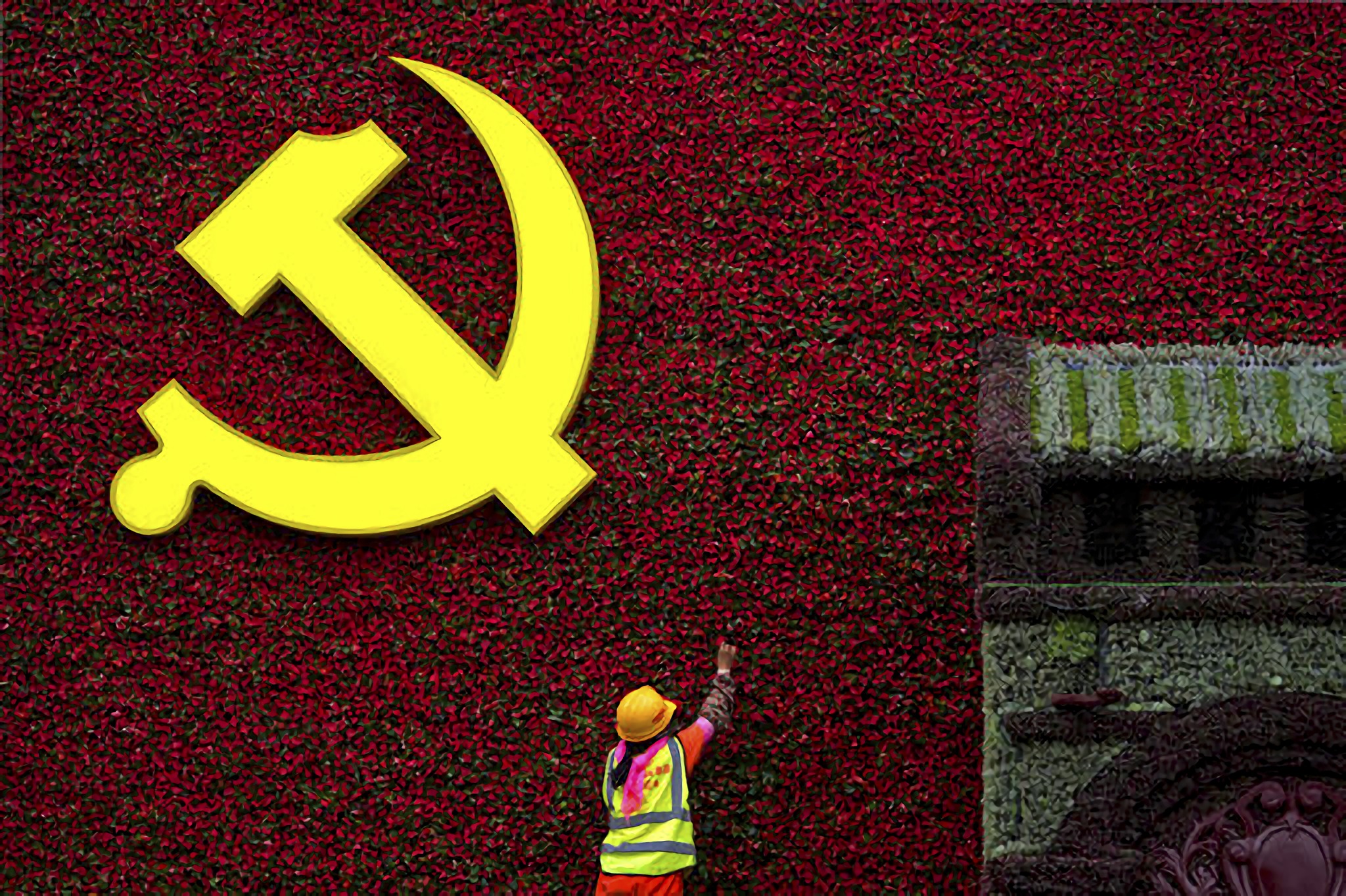 中共百年黨慶將屆，各地持續加強宣傳。(美聯社/達志影像)