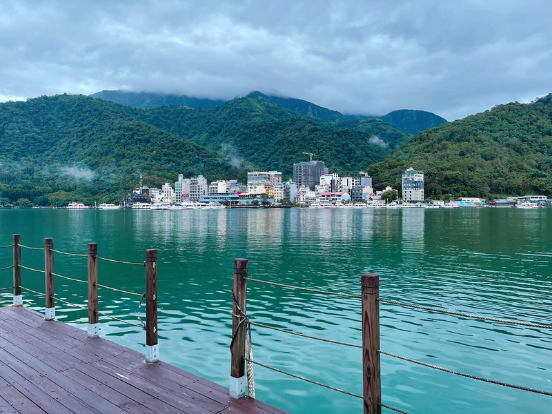 隨著降雨與集水區挹注，日月潭水位持續升高，根據經濟部水利署中區水資源局網站資料，日月潭水庫20日上午蓄水率達90.27%，水位高度746.92公尺，距離滿水位只剩1.56公尺，相較6月1日水位735.30公尺，已大幅上升逾11公尺。（日月潭一等高提供） (圖：中央社)